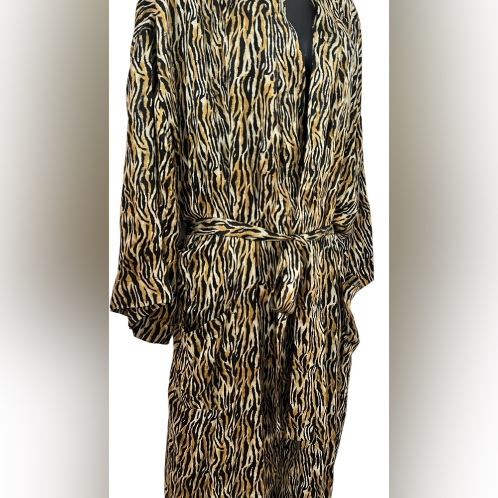 Vintage 80s Silk Tiger Print Kimono Robe Mob Wife Glam Pockets OS